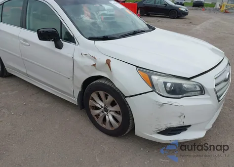 2016 Subaru Legacy 2.5I Premium из США, поврежденный, VIN 4S3BNBC6XG3040049